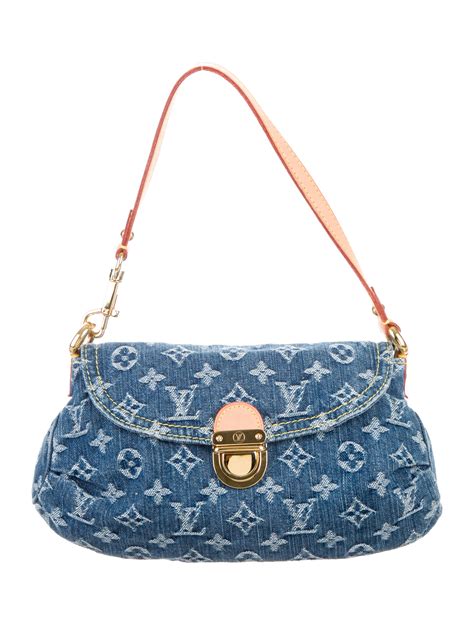 louis vuitton small bag price.